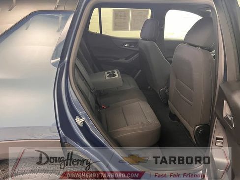 Used 2025 Chevrolet Equinox LT FWD image 36