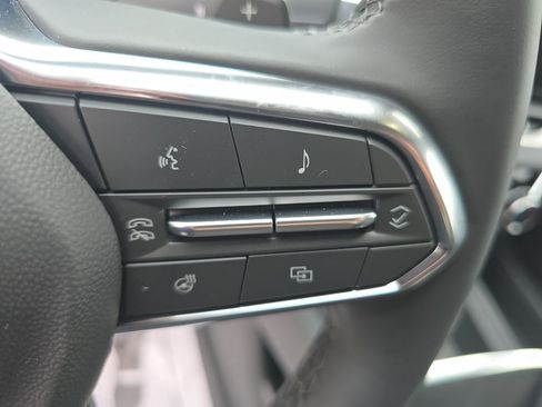 New 2026 Chevrolet Equinox LT w/ Safety and Technology Package FWD image 22