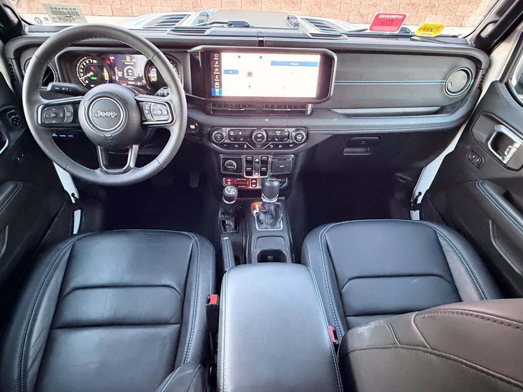Used 2024 Jeep Wrangler Unlimited Rubicon 4xe w/ Safety Group AWD/4WD image 13