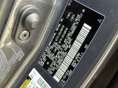 Used 2022 Toyota Highlander XLE image 10