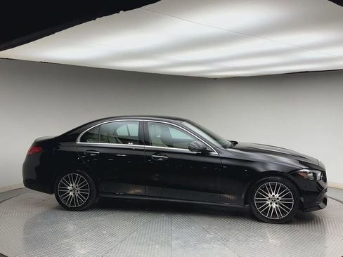 Used 2023 Mercedes-Benz C 300 4MATIC Sedan image 9