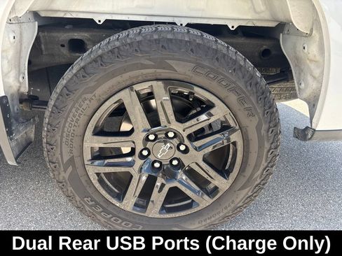 Used 2023 Chevrolet Silverado 1500 RST RWD image 11