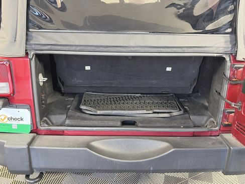Used 2012 Jeep Wrangler Sport AWD/4WD image 15