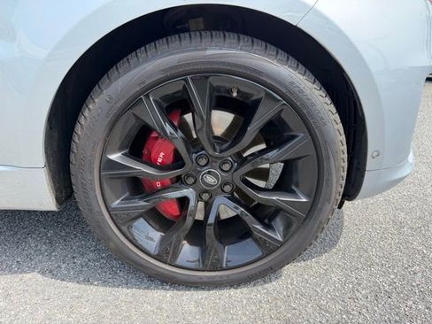 Used 2021 Land Rover Range Rover Sport HST image 15