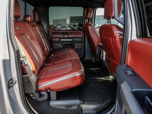 Used 2022 Ford F250 Platinum w/ FX4 Off-Road Package image 19