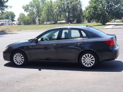 Used 2010 Subaru Impreza 2.5i Premium AWD/4WD image 8