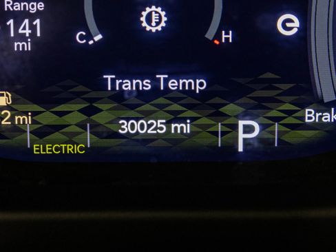 Used 2023 Jeep Wrangler Unlimited w/ Cold Weather Group AWD/4WD image 36