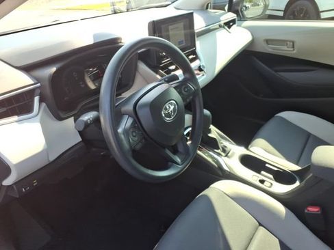 Used 2026 Toyota Corolla LE FWD image 14