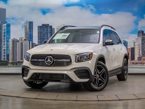 Certified 2023 Mercedes-Benz GLB 250 4MATIC image 2