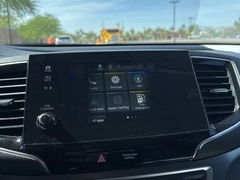 Used 2022 Honda Pilot Special Edition image 10