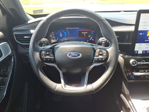 Used 2023 Ford Explorer ST w/ Equipment Group 401A AWD/4WD image 16