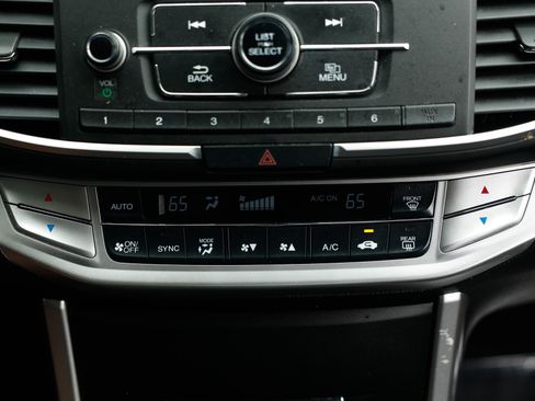 Used 2014 Honda Accord Sport image 34