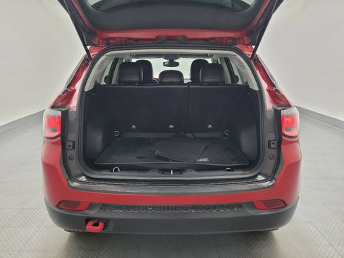 Used 2020 Jeep Compass Trailhawk AWD/4WD image 29