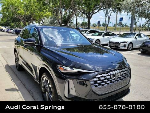 Certified 2025 Audi Q5 Premium w/ Convenience Package AWD/4WD image 2