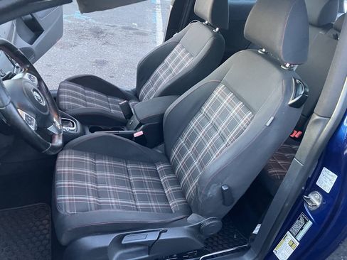 Used 2011 Volkswagen GTI 2-Door FWD image 25