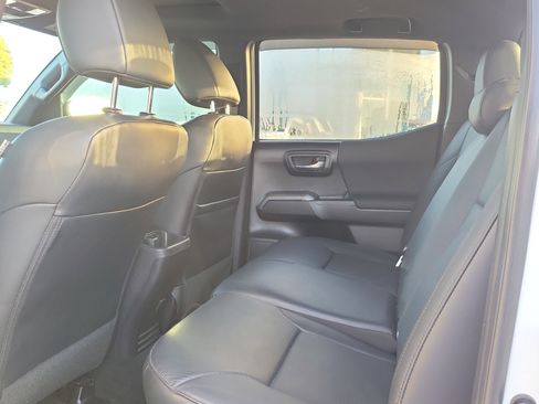 Used 2023 Toyota Tacoma SR5 image 9