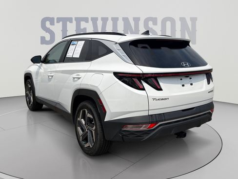 Certified 2022 Hyundai Tucson SEL AWD/4WD image 3