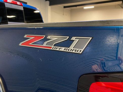 Used 2017 Chevrolet Silverado 1500 LT w/ Texas Edition AWD/4WD image 8