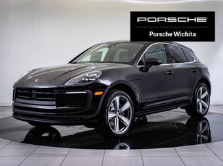 Certified 2025 Porsche Macan video 1