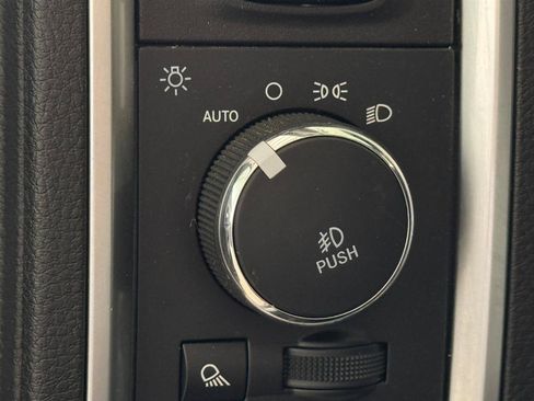 Used 2018 RAM 2500 Big Horn AWD/4WD image 12