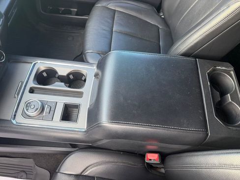 Used 2020 Ford Expedition XLT w/ Equipment Group 202A image 22