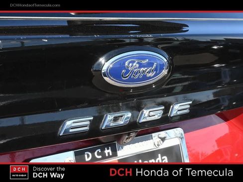 Used 2022 Ford Edge ST-Line w/ Class II Trailer Tow Package image 7