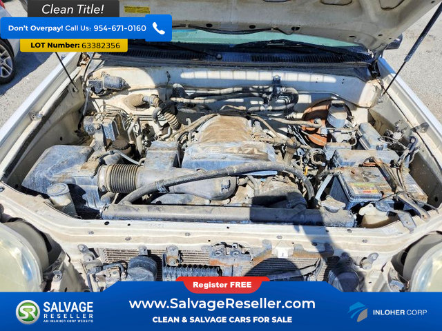 Used 2004 Toyota Sequoia SR5 RWD image 16