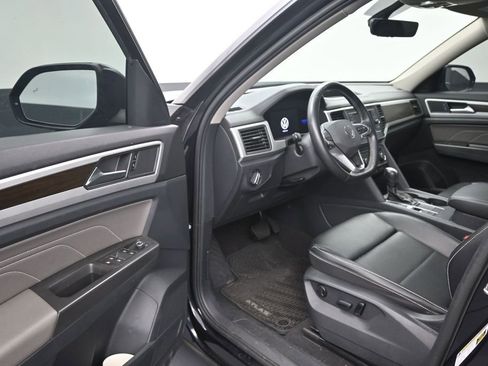 Used 2022 Volkswagen Atlas SE FWD image 10