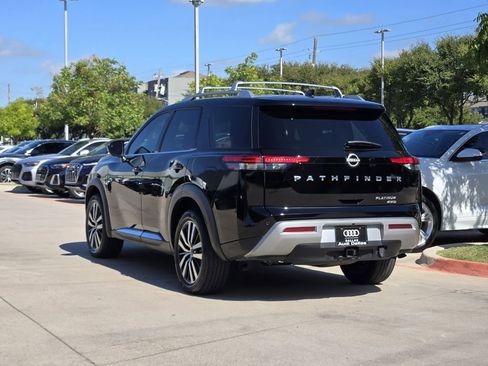 Used 2023 Nissan Pathfinder Platinum w/ Cargo Package image 8