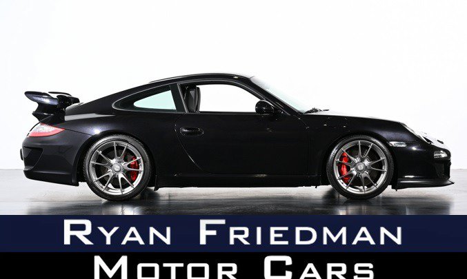 Used 2010 Porsche 911 GT3 RWD image 1