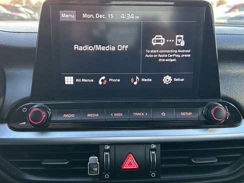 Used 2023 Kia Forte LXS image 26