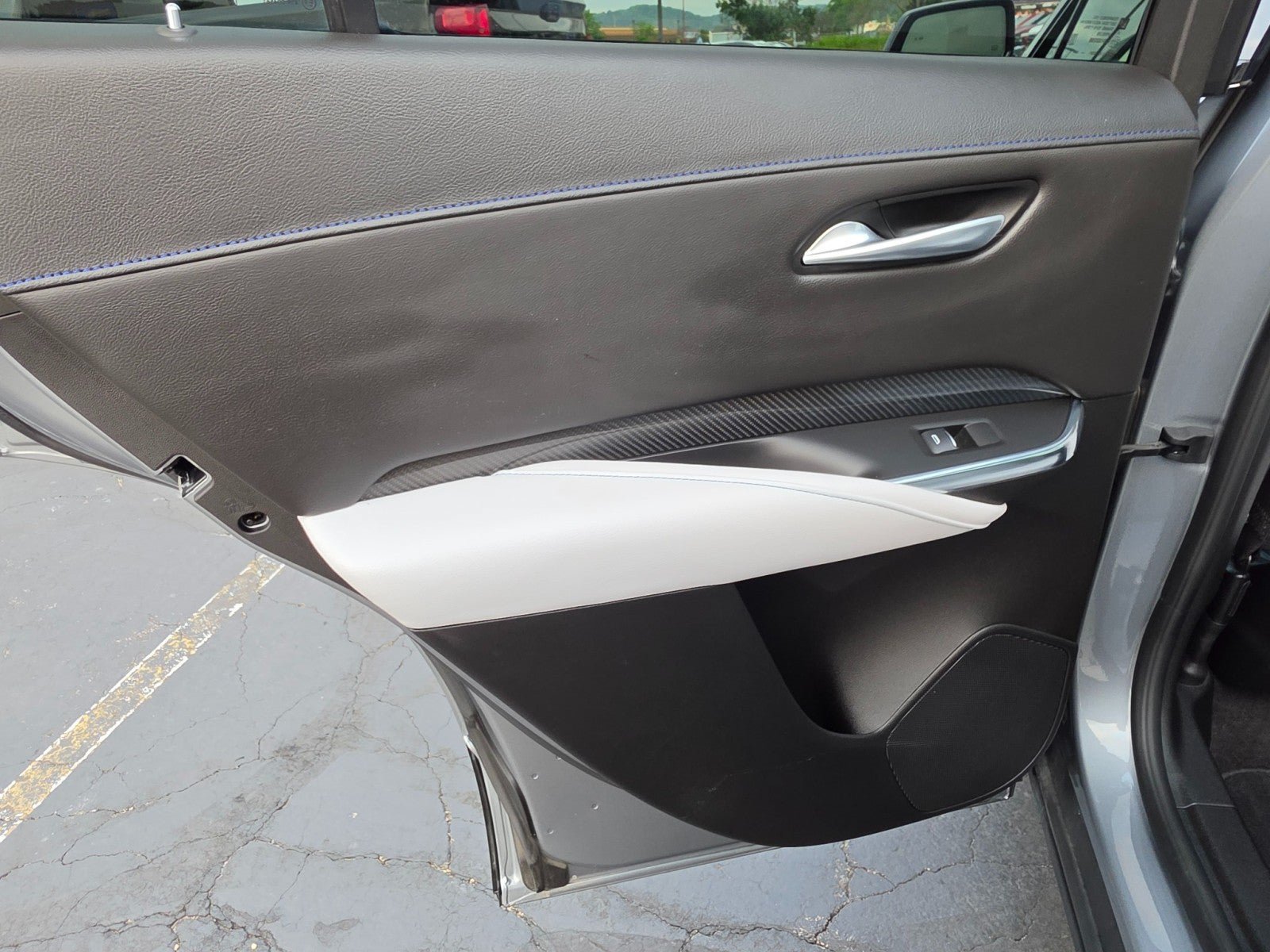 Used 2024 Cadillac XT4 Sport AWD/4WD image 24