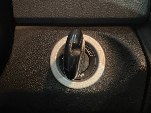 Used 2020 RAM 1500 Classic SLT image 18