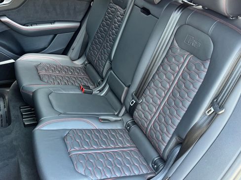 Used 2025 Audi RS Q8 performance AWD/4WD image 17