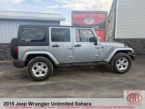 Used 2015 Jeep Wrangler Unlimited Sahara w/ Dual Top Group image 8