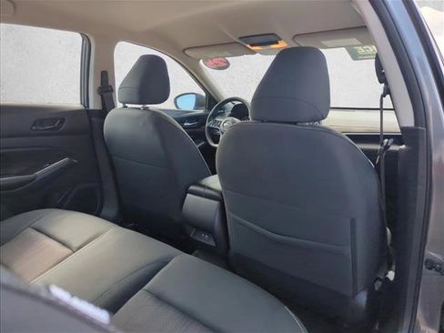 Used 2025 Nissan Altima 2.5 SV FWD image 20
