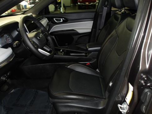 Used 2023 Jeep Compass Limited AWD/4WD image 20