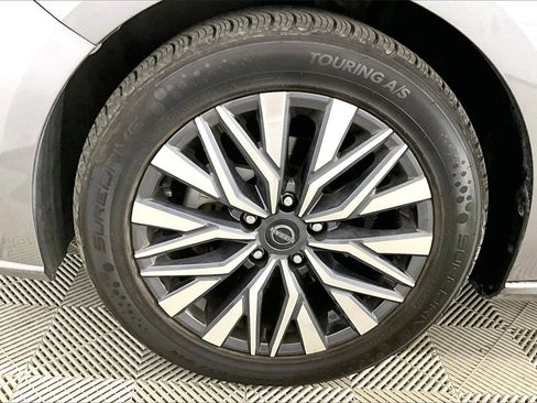 Used 2023 Nissan Altima 2.5 SV image 7