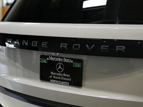 Used 2025 Land Rover Range Rover Autobiography AWD/4WD image 15