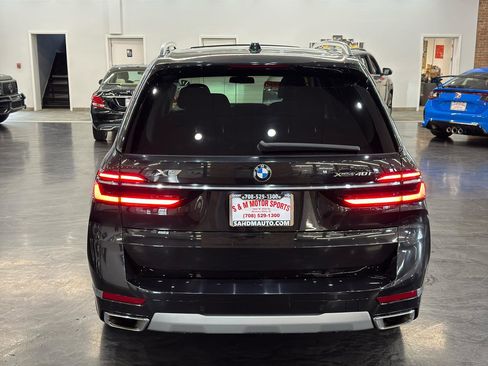 Used 2023 BMW X7 xDrive40i w/ Premium Package AWD/4WD image 18
