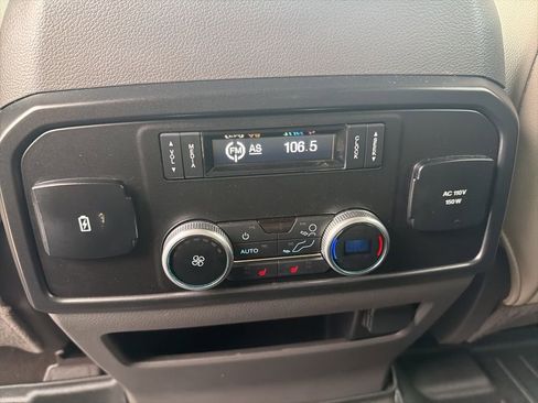 Used 2020 Ford Expedition Limited image 35