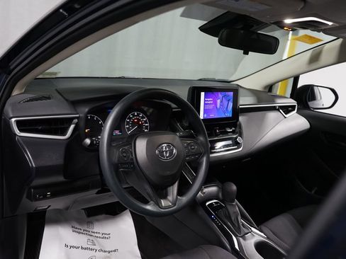 Certified 2024 Toyota Corolla LE image 11