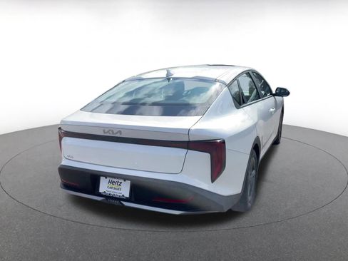 Used 2025 Kia K4 LXS image 10