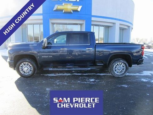 Used 2020 Chevrolet Silverado 2500 High Country image 1