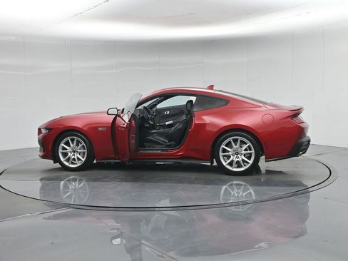 Used 2024 Ford Mustang GT Premium RWD image 35
