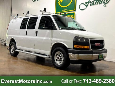 Used 2020 GMC Savana 2500 w/ Driver Convenience Package image 1