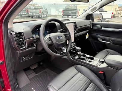 New 2025 Ford Ranger Lariat w/ Chrome Accent Package