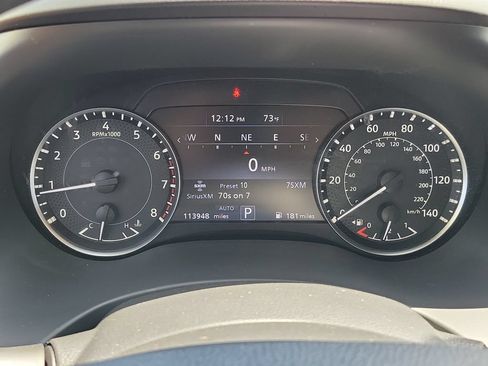Used 2022 Nissan Armada SL w/ Captain's Chairs Package AWD/4WD image 20