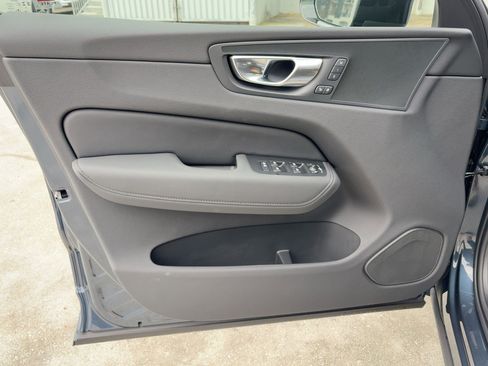 New 2026 Volvo XC60 B5 Plus w/ Climate Package image 21
