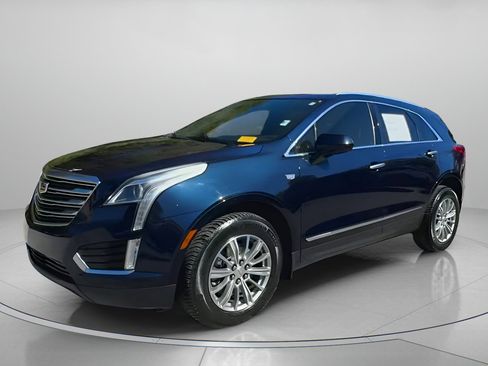 Used 2017 Cadillac XT5 Luxury w/ Driver Awareness Package image 12